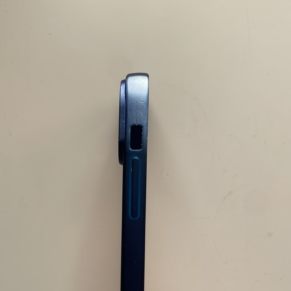Camera Lens Protection iPhone Case - Picture 4 of 6